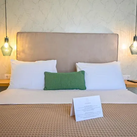 Schinoza Luxury Gæstehus Schoinoussa