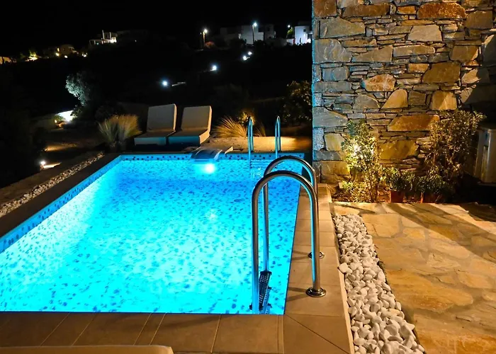 Schinoza Luxury Schoinoussa