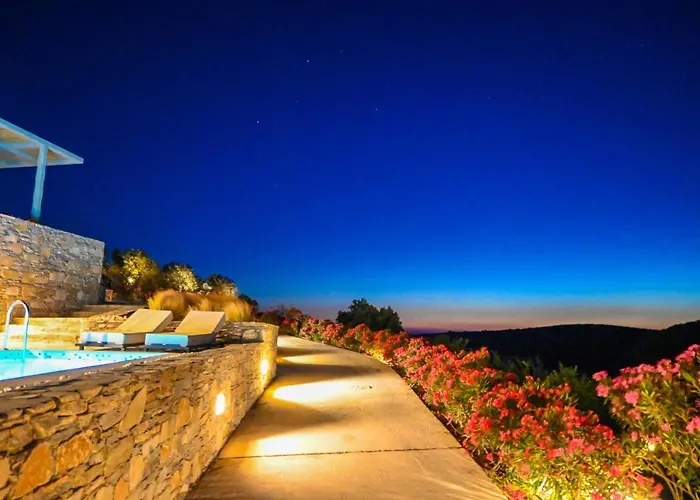 Konukevi Schinoza Luxury 4*